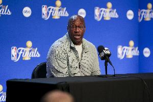 极速NBA雄鹿vs勇士直播_极速NBA雄鹿vs勇士直播无插件直播_极速NBA雄鹿vs勇士直播免费高清观看
