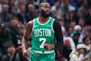 火爆NBA老鹰vs爵士直播_火爆NBA老鹰vs爵士直播无插件直播_火爆NBA老鹰vs爵士直播免费高清观看