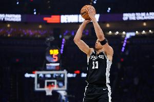极速超鹰广州FCvs广东客家青年_极速超鹰广州FCvs广东客家青年实时直播_极速超鹰广州FCvs广东客家青年高清流畅观看