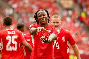 佛山“西甲”三七互娱vs极速超鹰广州FC_佛山“西甲”三七互娱vs极速超鹰广州FC高清无广告_佛山“西甲”三七互娱vs极速超鹰广州FC流畅直播入口